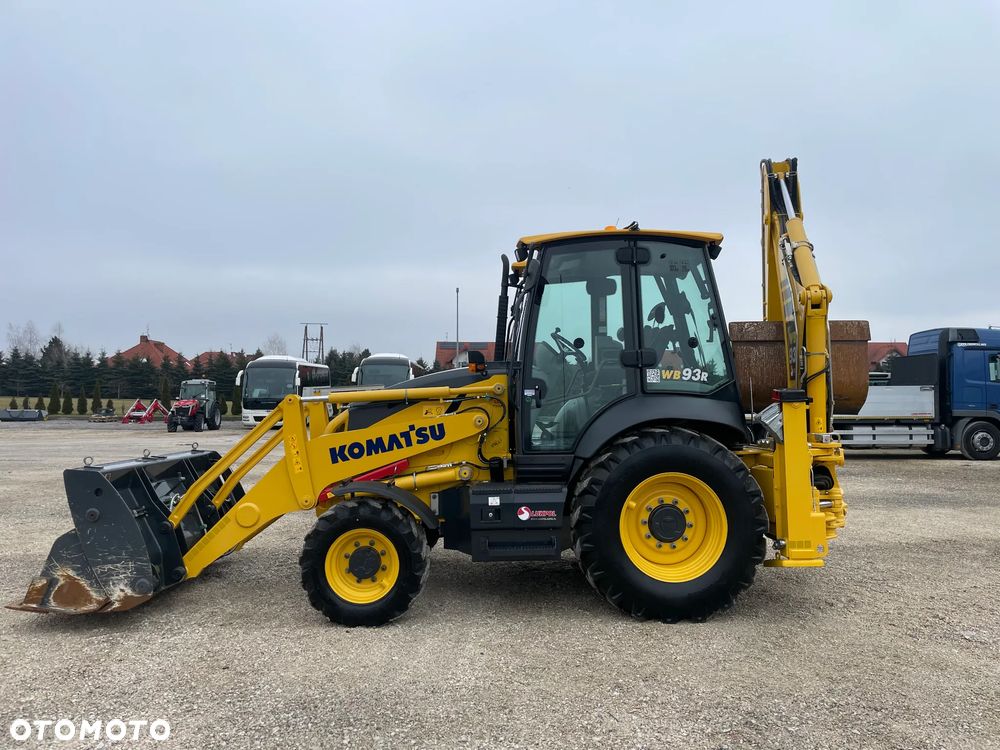Komatsu WB 93R - JAK NOWA - IDEAŁ - 6