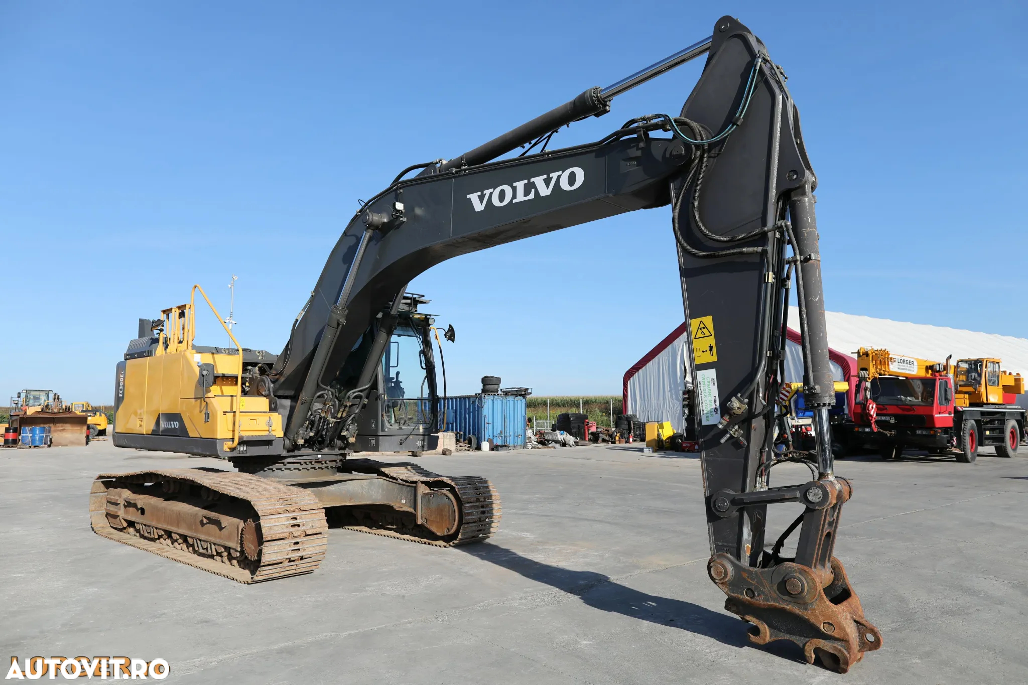 Volvo EC 300 EL - 4
