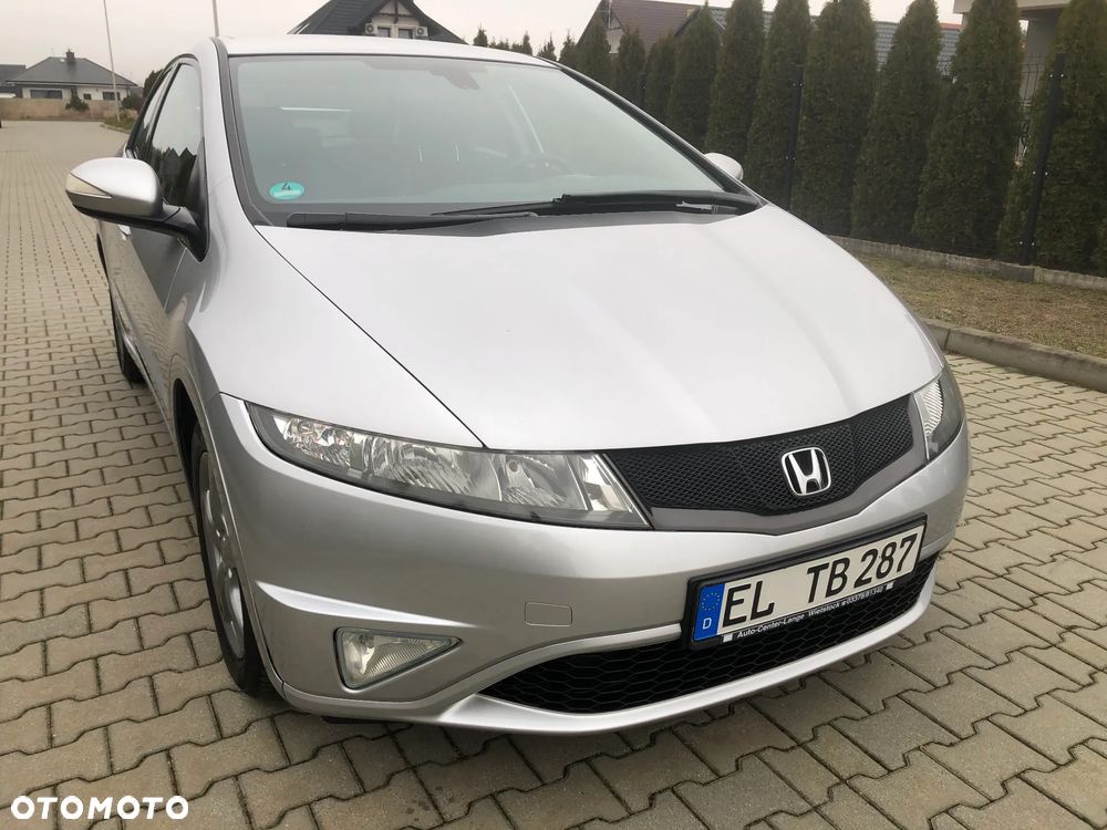 Honda Civic 1.4 i-VTEC Sport - 8