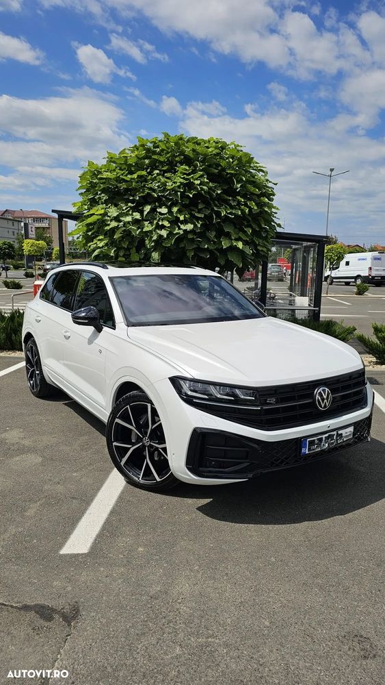 Volkswagen Touareg 3.0 V6 TDI SCR 4Motion Automatik - 2