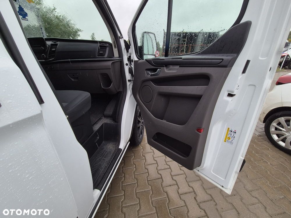 Ford Transit Custom Kombi-Van 320 L2H1 Trend - 25