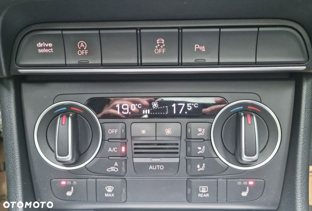 Audi Q3 - 18