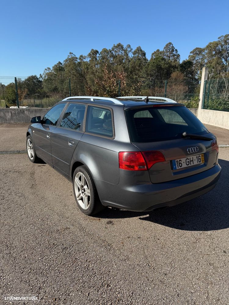 Audi A4 Avant 2.0 TDI DPF - 1