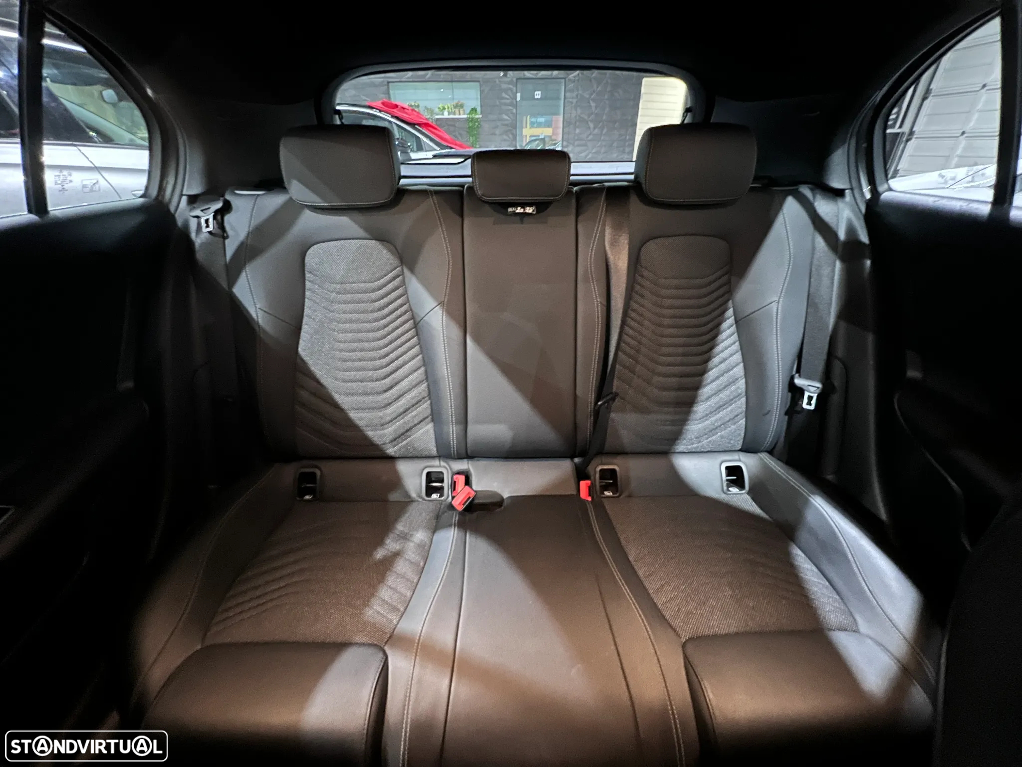 Mercedes-Benz A 180 d 7G-DCT - 6