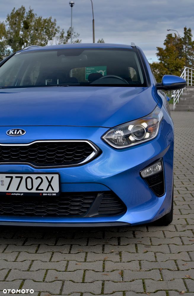 Kia Ceed - 12