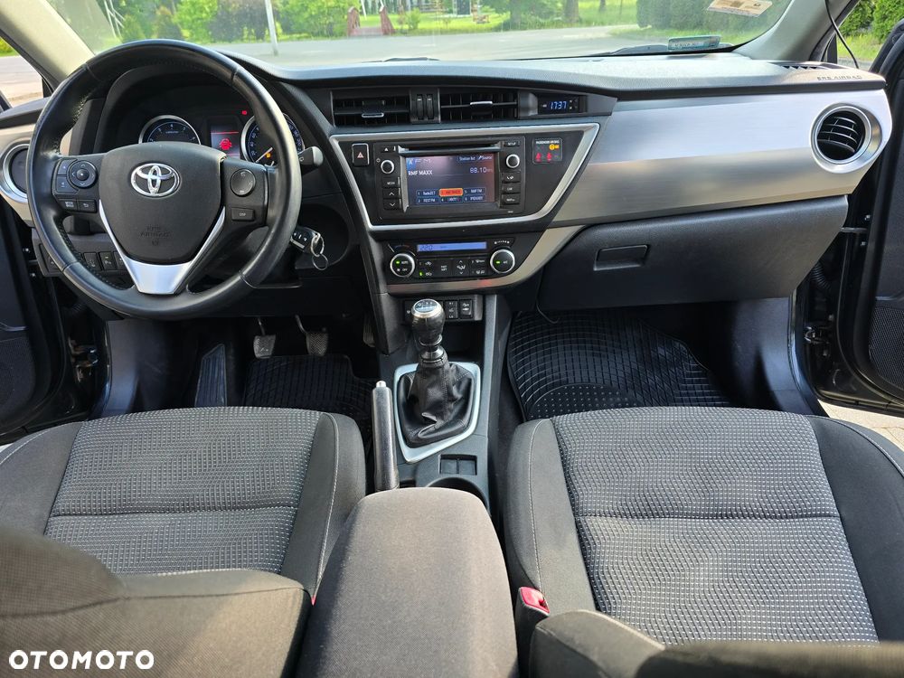 Toyota Auris 1.6 Comfort - 6