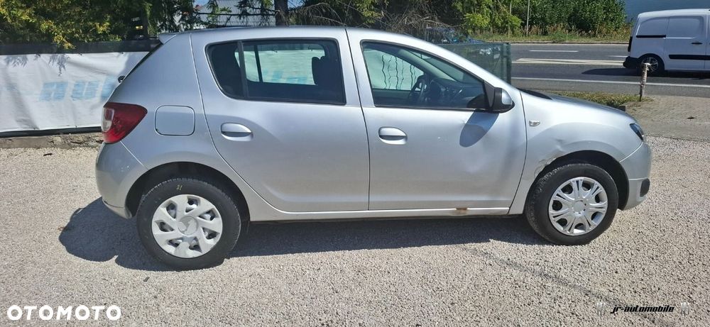 Dacia Sandero - 9