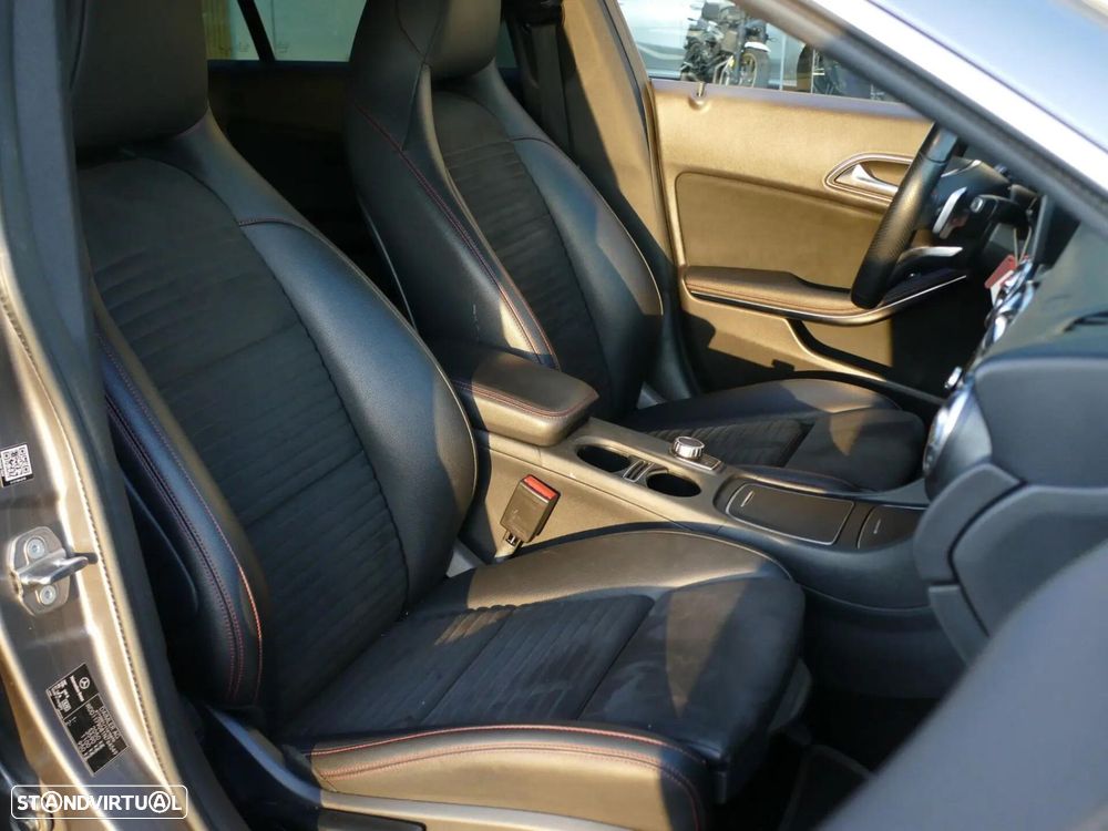 Mercedes-Benz CLA 200 d Shooting Brake AMG Line Aut. - 29