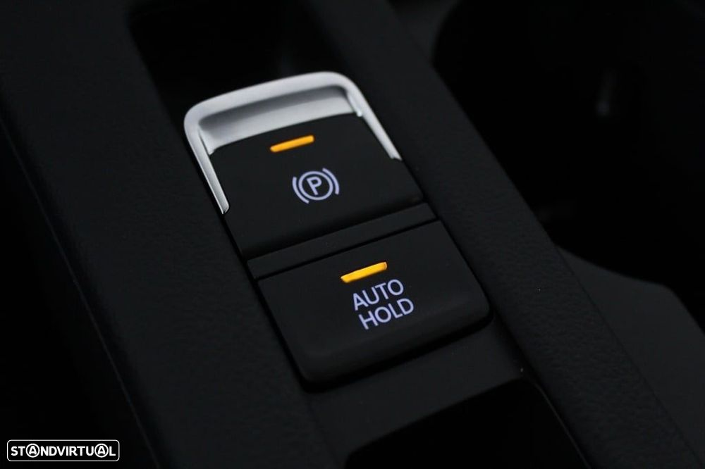 VW Arteon 2.0 TDI R-Line DSG - 33