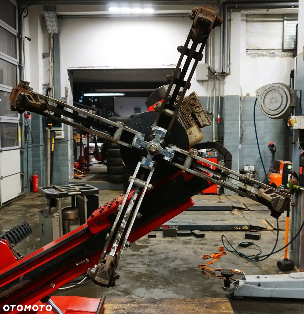 Montażownica ciężarowa CORGHI MONSTER AG TT 400V - 7