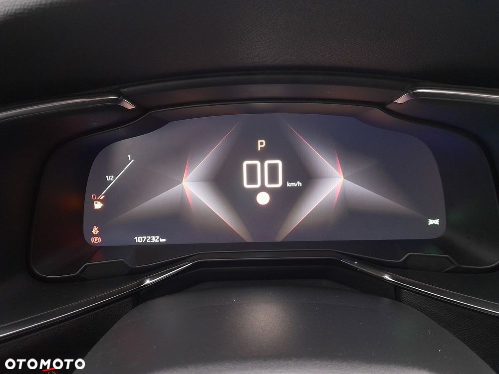 DS Automobiles DS 7 Crossback 1.6 PureTech GPF Performance Line + - 19