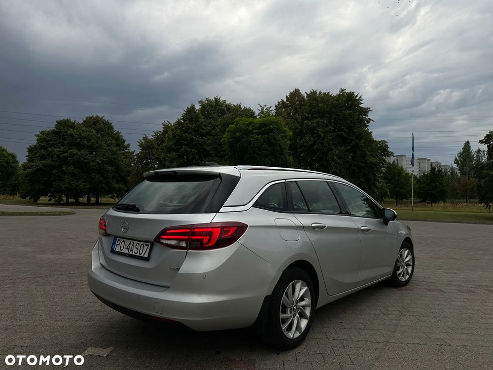 Opel Astra 1.6 CDTI Elite - 8
