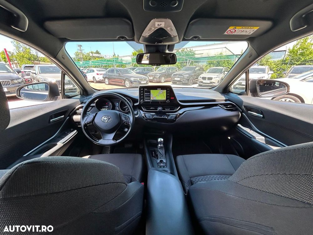 Toyota C-HR 1.8 HSD 4x2 CVT C-enter - 13