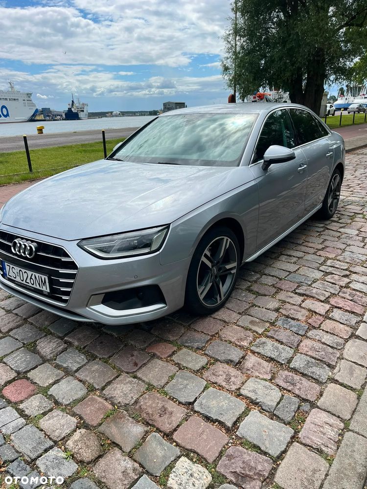 Audi A4 Limousine - 12