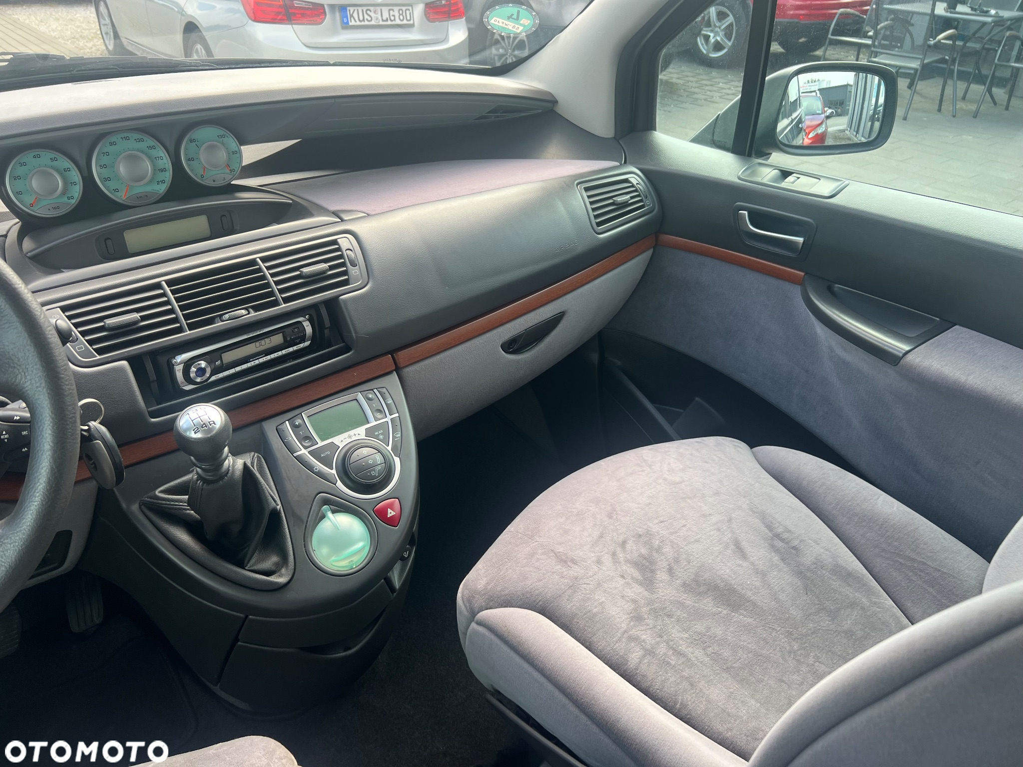 Citroën C8 2.0 16V Confort - 18