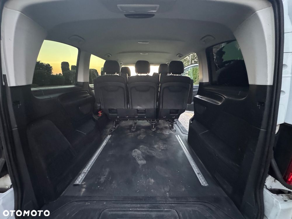 Mercedes-Benz Vito - 32