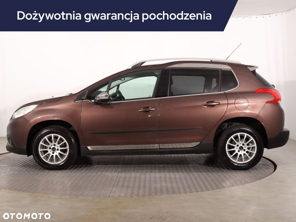 Peugeot 2008 - 4