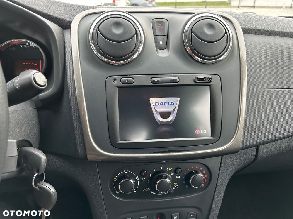 Dacia Logan TCe 90 Prestige - 15