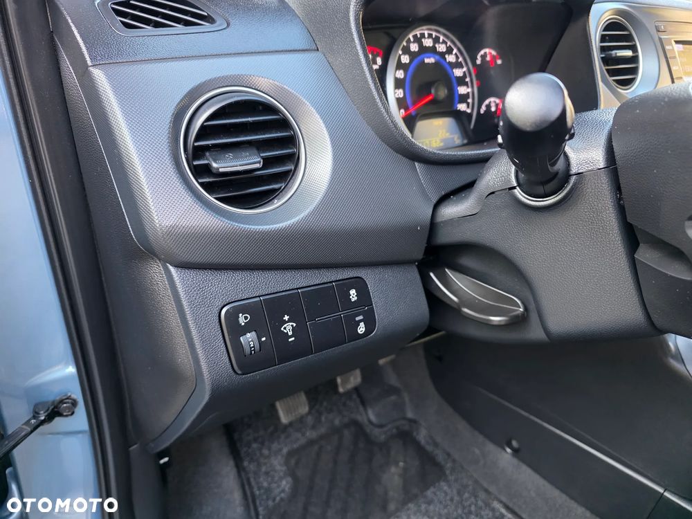 Hyundai i10 1.0 Premium - 23