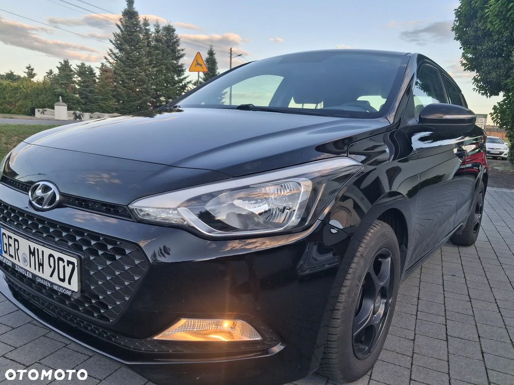 Hyundai i20 - 17