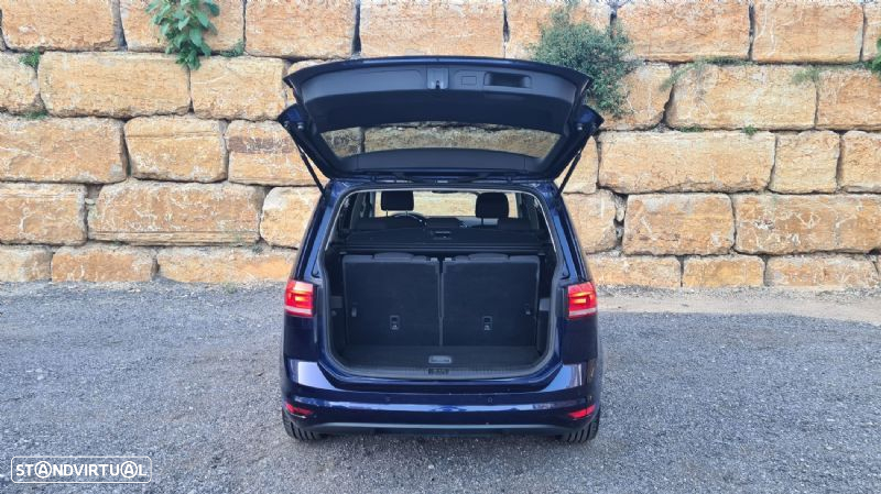 VW Touran 1.6 TDI Confortline DSG - 48