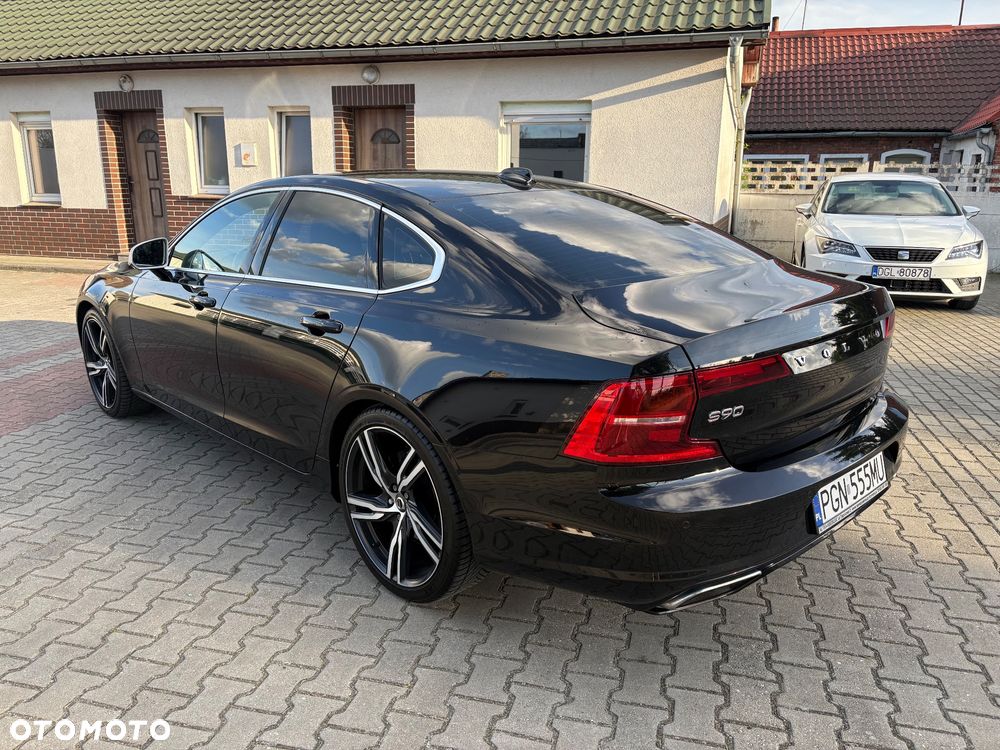 Volvo S90 D3 R-Design - 3