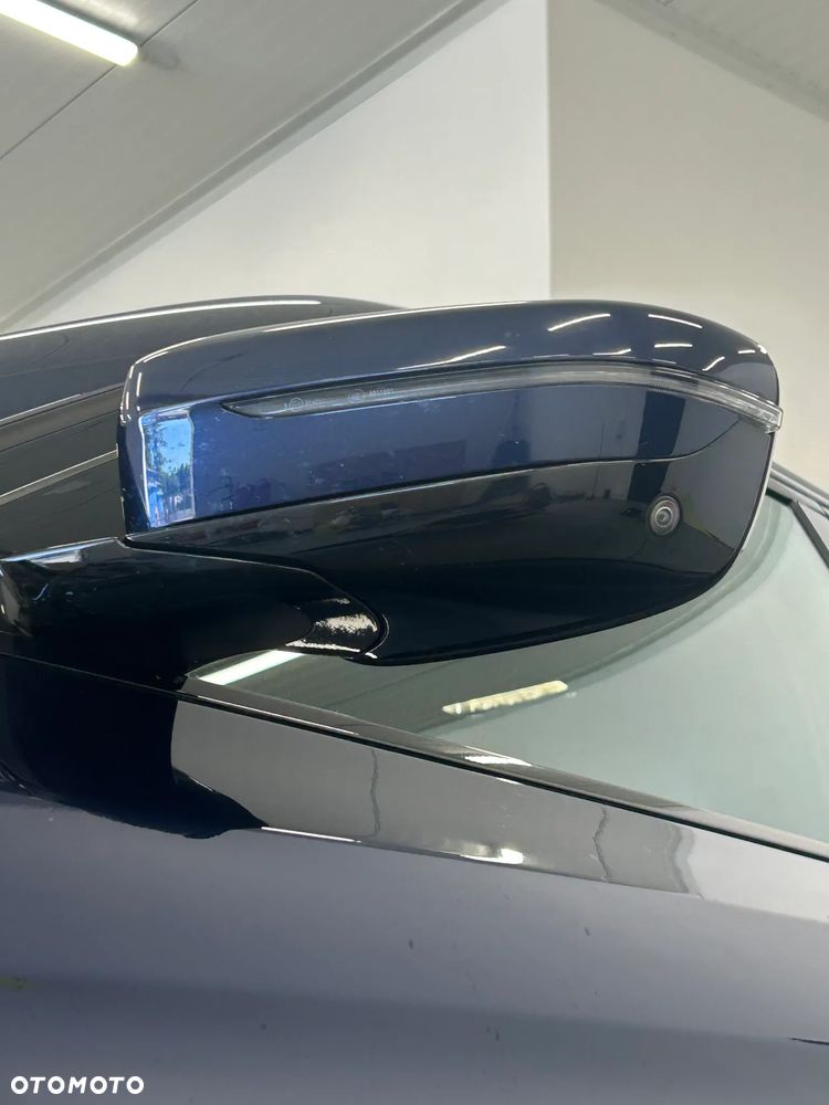 BMW Seria 5 520d M Sport - 13