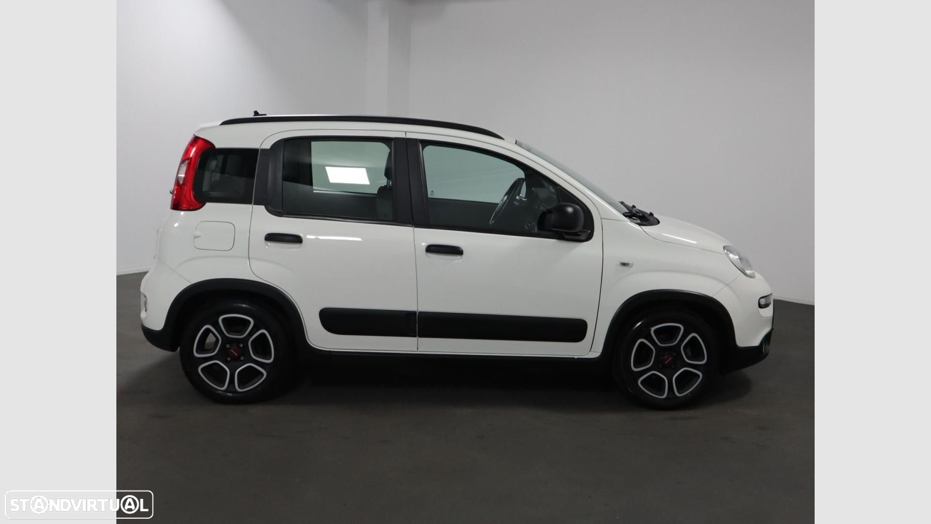 Fiat Panda 1.0 Hybrid City Life - 4