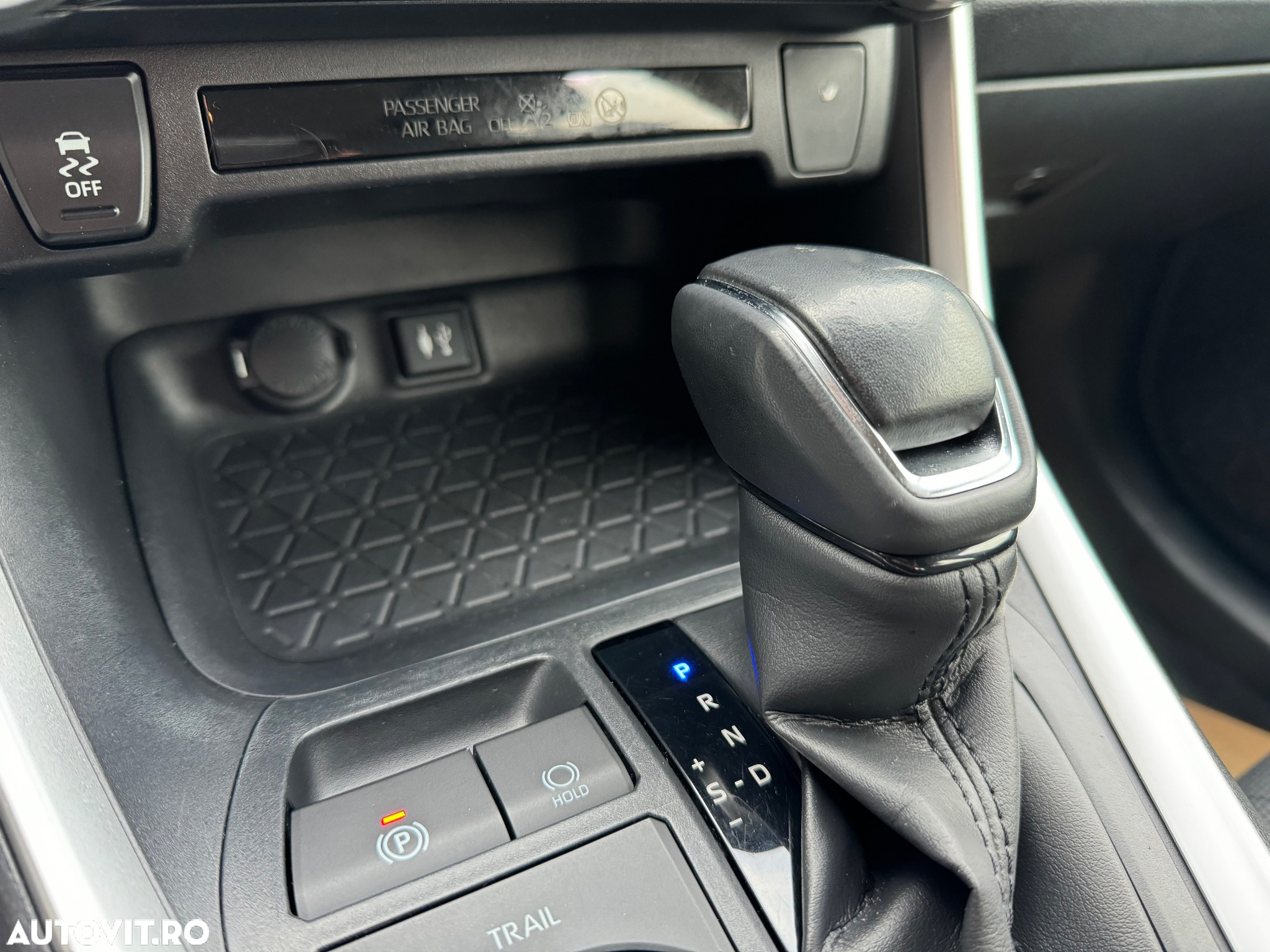 Toyota RAV4 2.5 4x4 Hybrid Comfort - 17