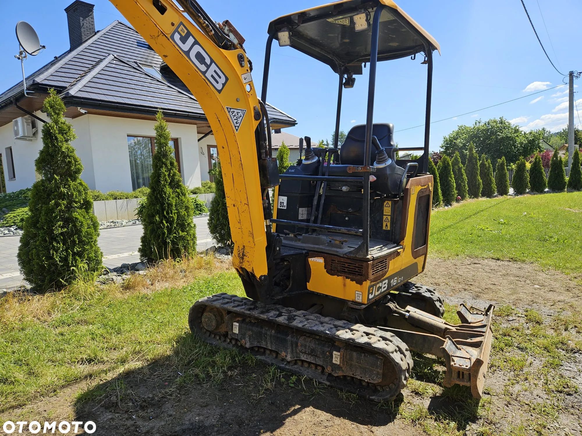 JCB 16 C-1 T3 - 1