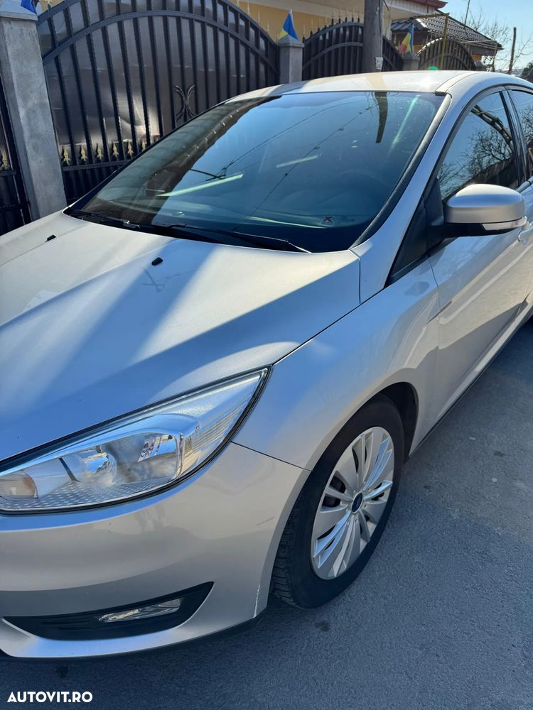 Ford Focus 1.0 EcoBoost Trend - 9