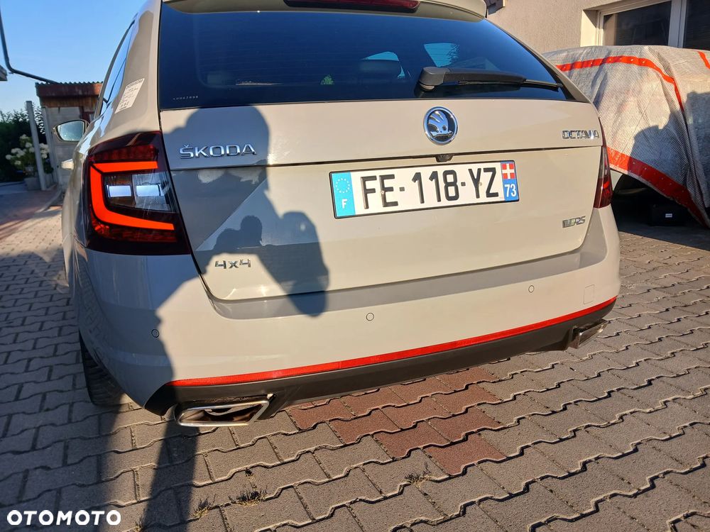 Skoda Octavia 2.0 TDI 4x4 DSG RS - 7