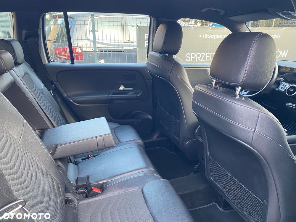 Mercedes-Benz GLB 200 Style 7G-DCT - 14