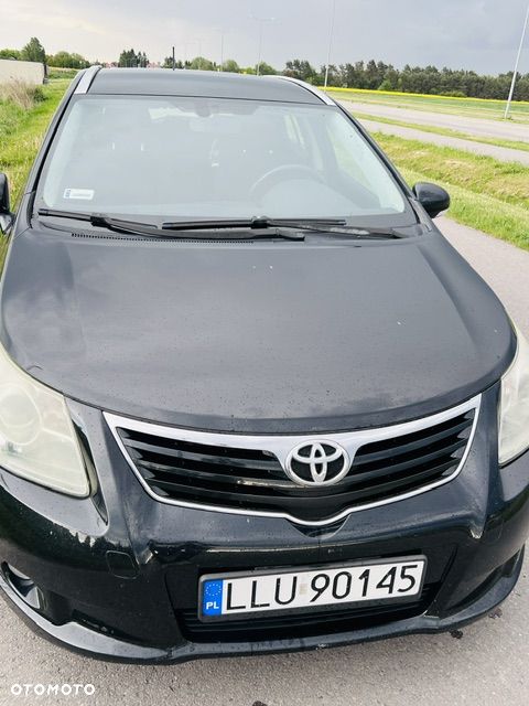 Toyota Avensis 2.0 D-4D 2010 - 1