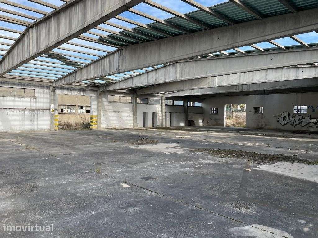 Armazém Industrial para Venda em Viseu, Nelas - Grande imagem: 2/25