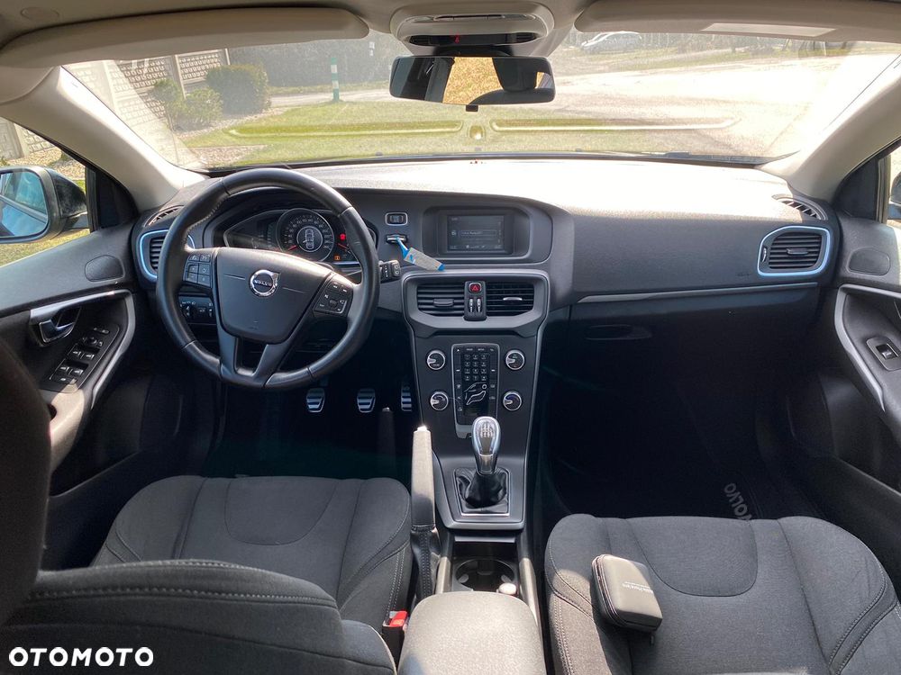 Volvo V40 T2 Drive-E Summum - 13