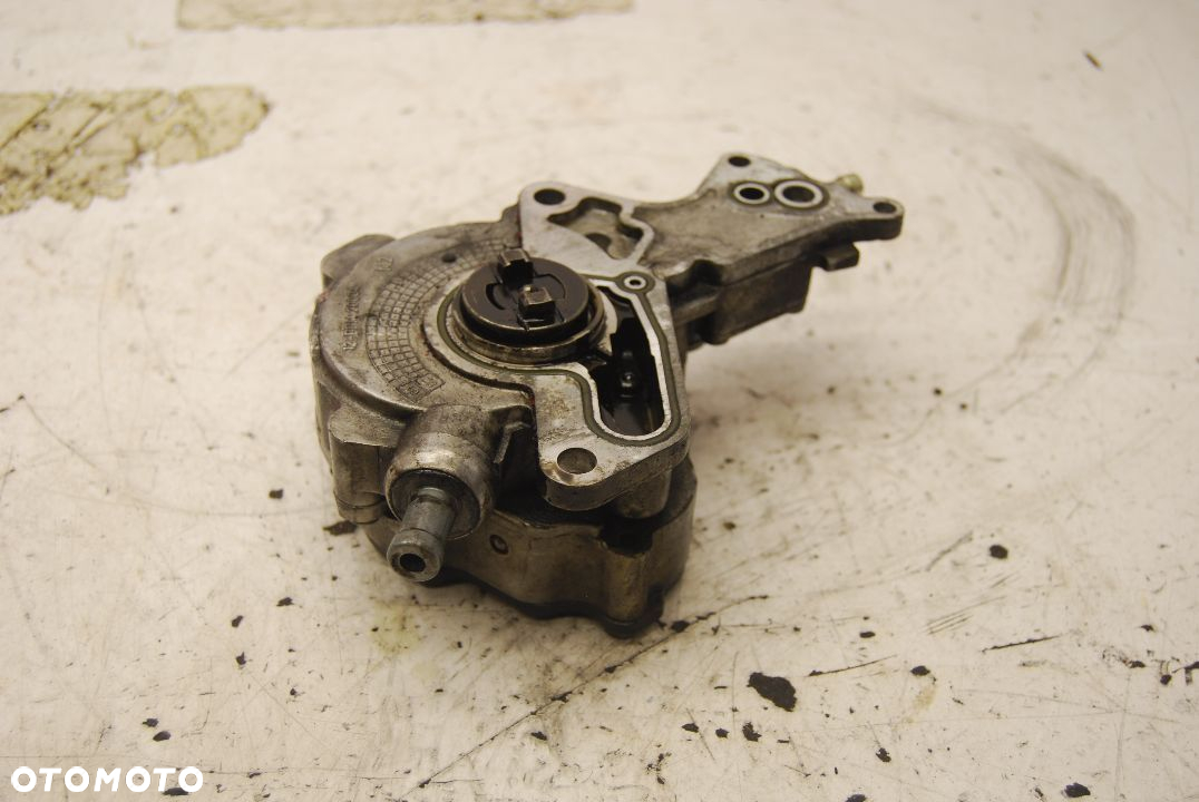 POMPA VACUM 038145209A 038145209E 1.9 TDI VW PASSAT AUDI A3 8P SEAT SKODA 038145209H - 3