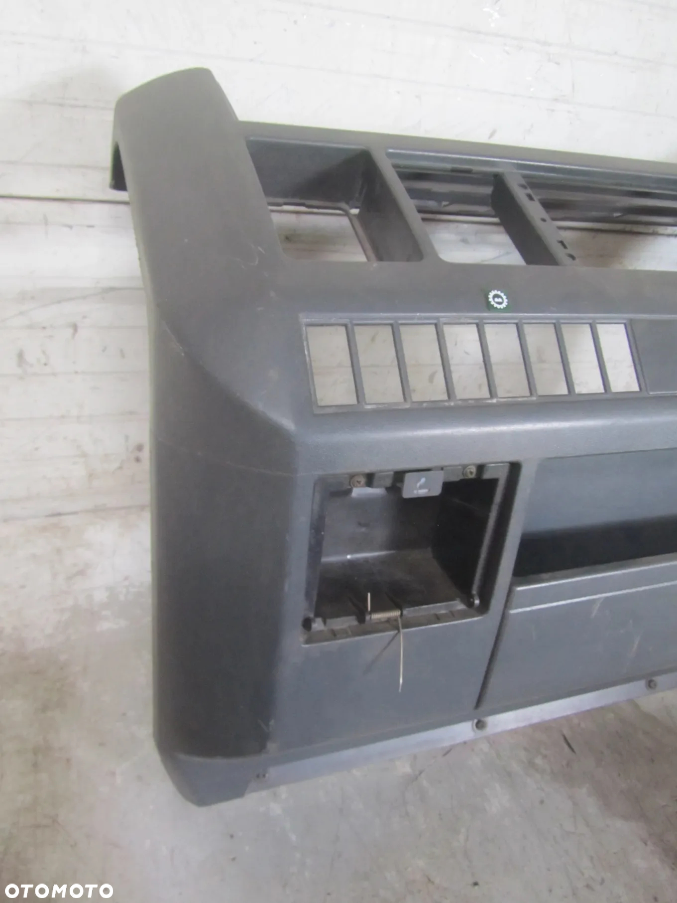 Man L2000 panel-konsola środkowa - 3