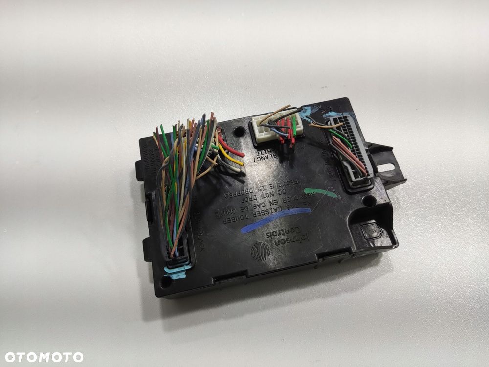 moduł sterownik bcm t4la renault trafic iii vivaro b 284b14579r 2014-2019 - 2