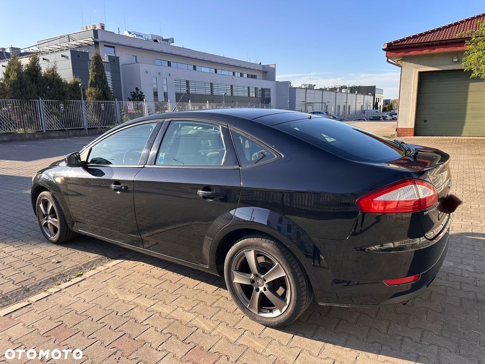 Ford Mondeo 2.0 Gold X - 12