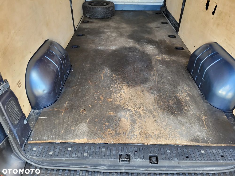 Renault Master - 11