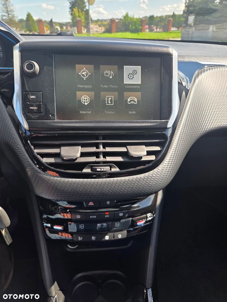 Peugeot 2008 1.6 BlueHDi Crossway S&S - 20