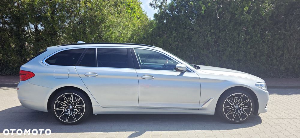 BMW Seria 5 520d M Sport Edition - 3
