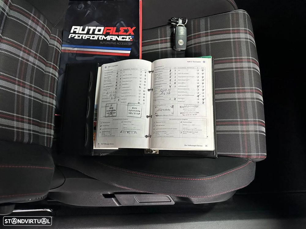 VW Golf 2.0 GTI - 47