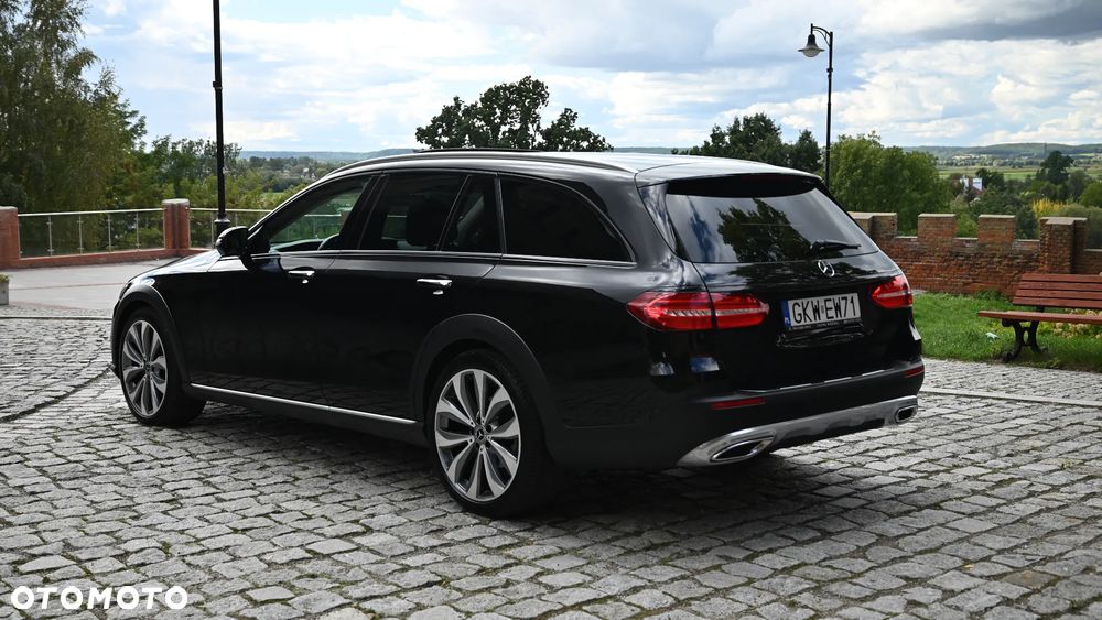 Mercedes-Benz Klasa E 220 d 4-Matic All-Terrain - 7