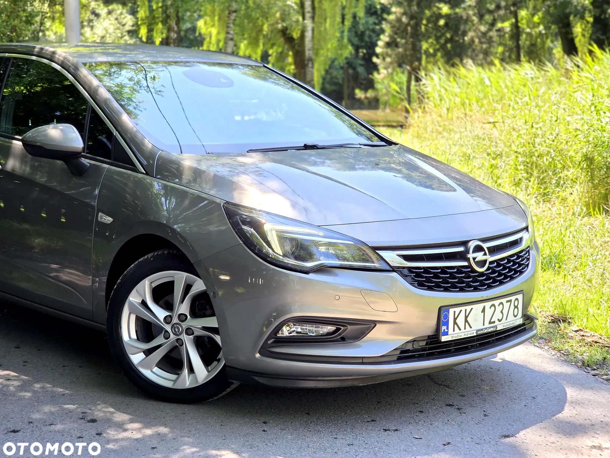 Opel Astra V 1.4 T Elite - 19
