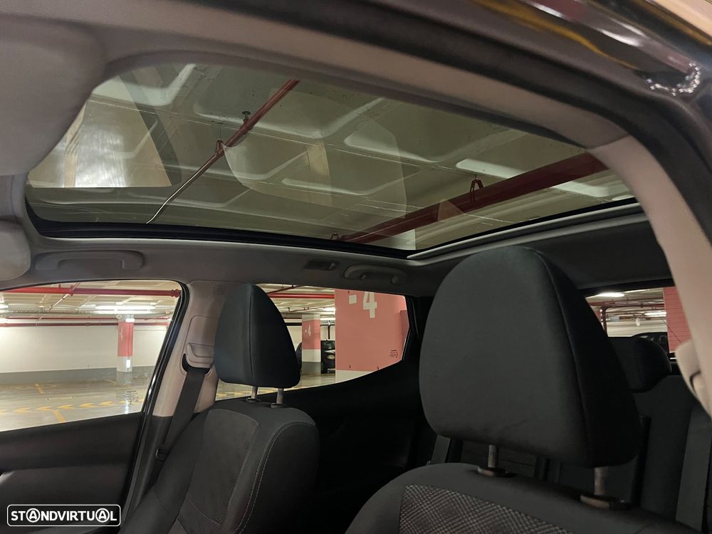 Nissan Qashqai 1.6 dCi Xtronic TEKNA - 12