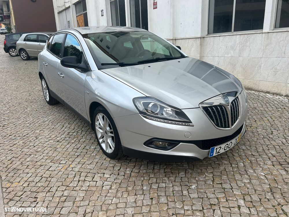 Lancia Delta 1.4 T-Jet Oro - 2