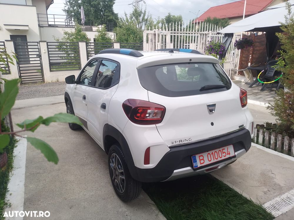 Dacia Spring - 4