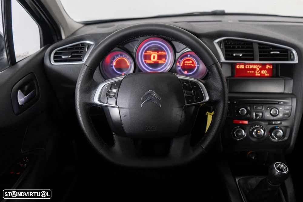Citroën C4 1.6 HDi Attraction 106g - 21